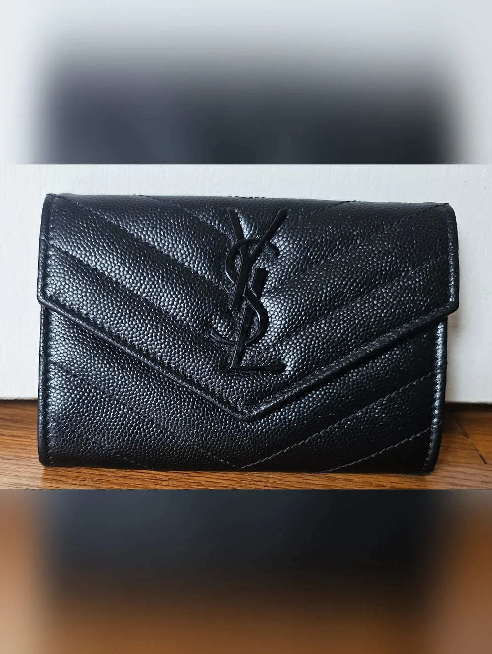 Saint LaurentCassandre Matelass Small Envelope Wallet - Picture 2 of 9